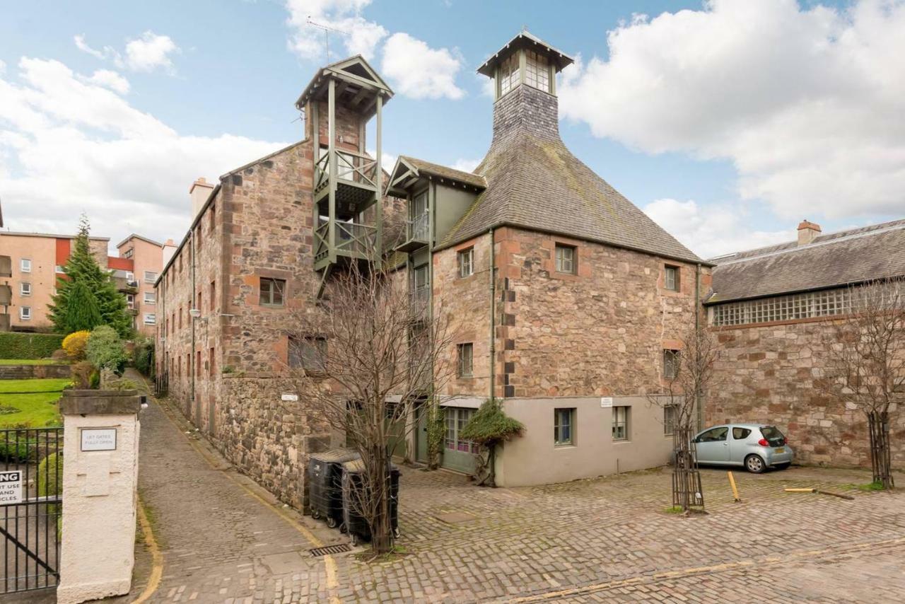 Joivy Loft At The Brewery With Free Parking Apartment Edinburgh Bagian luar foto