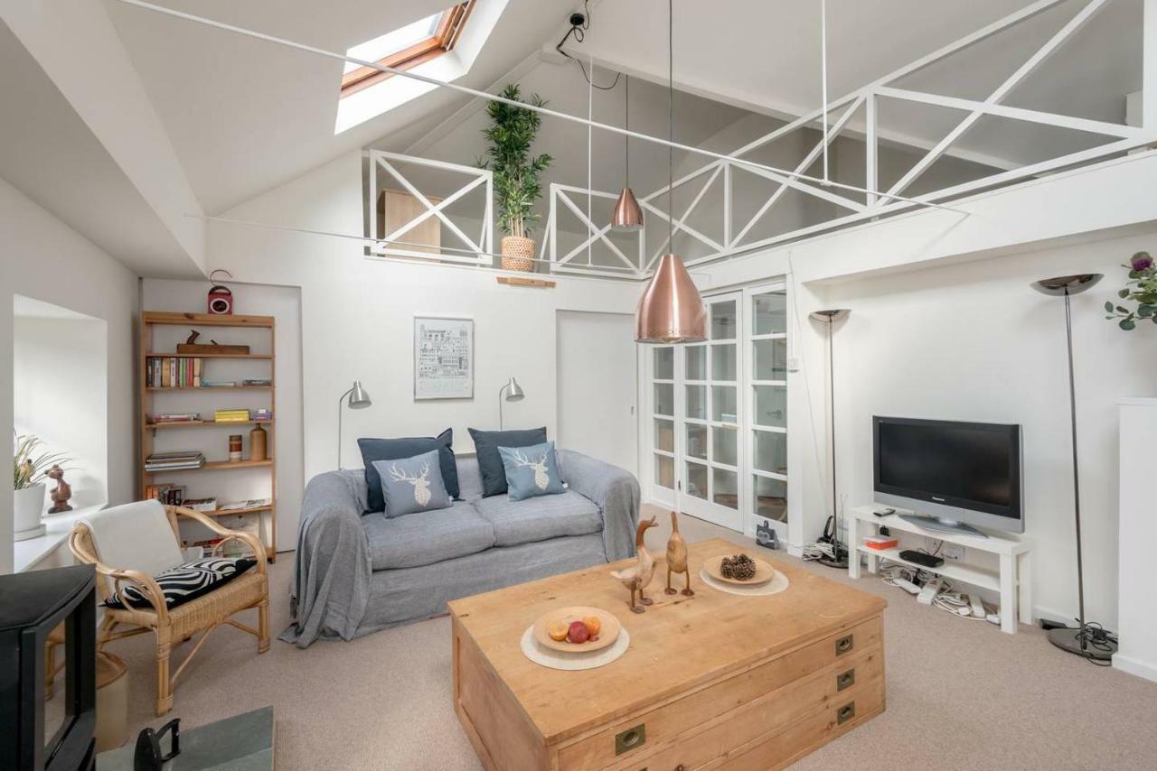 Joivy Loft At The Brewery With Free Parking Apartment Edinburgh Bagian luar foto